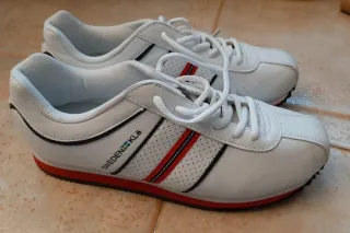 Zapatillas deportivas blancas talla 41