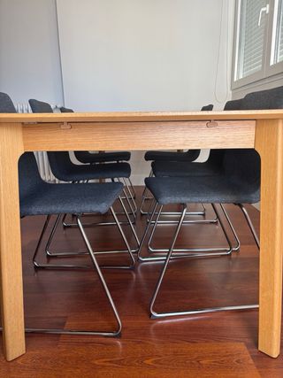 Mesa Comedor IKEA MELLANSEL y 6 sillas