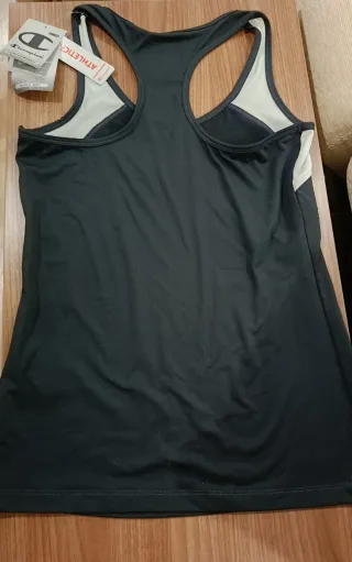 Camiseta deportiva Champions  Talla M