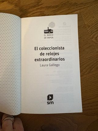El coleccionista de relojes extraordinarios (Sp...