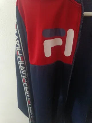 Chaqueta Fila Azul y Roja talla L