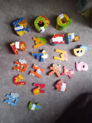 Lote 69 letras madera animales 7-9.5 cm (LEER)