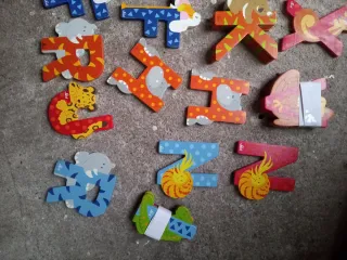 Lote 69 letras madera animales 7-9.5 cm (LEER)