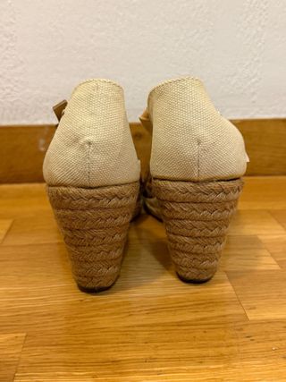 Sandalias con cuña de leopardo, 8cm