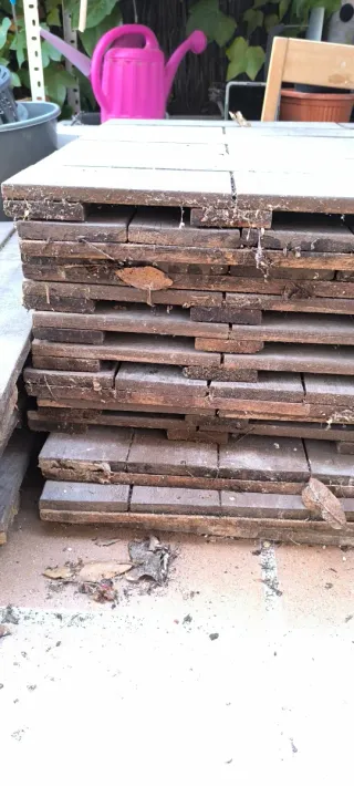 Baldosas de madera para jardín 60x60cm