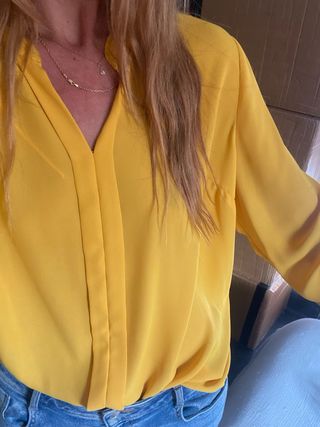 Camisa amarilla Primark talla M