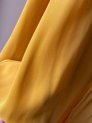 Camisa amarilla Primark talla M