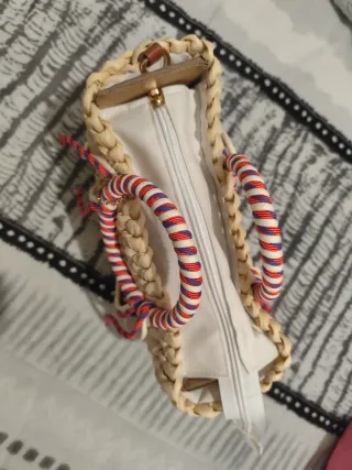 Bolso de mano Alex.max. de rafia