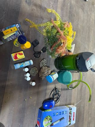 Acuario 200L con accesorios