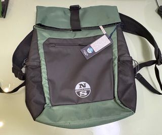 Mochila North Sails Roll Top Negra y Verde