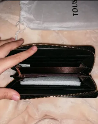 Monedero marca Tous nuevo sin uso OPORTUNIDAD!!!