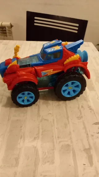 Coche Superthings Recoge y Deja