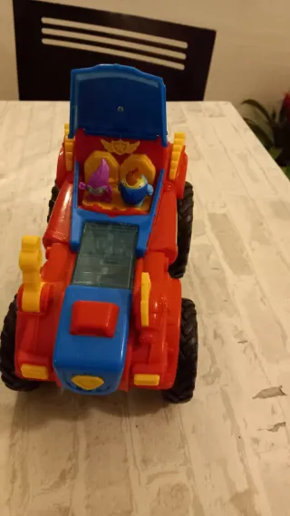 Coche Superthings Recoge y Deja