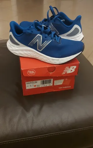Scarpe New Balance Fresh Foam Uomo Blu/Argento