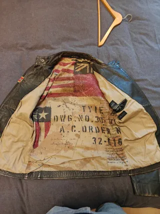 Cazadora de cuero IKKS