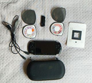 Sony PSP Negra modelo 3000.