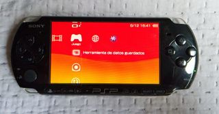 Sony PSP Negra modelo 3000.