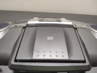 Radio Cassette Boombox Aiwa CSD-ES577 años 90