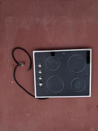 Vitrocerámica TEKA 4 fuegos