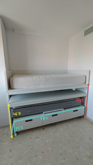 Cama alta juvenil con escritorio y cajones