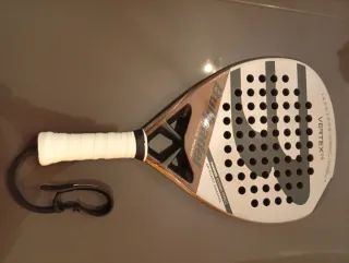 Pala Pádel Bullpadel Vertex 03