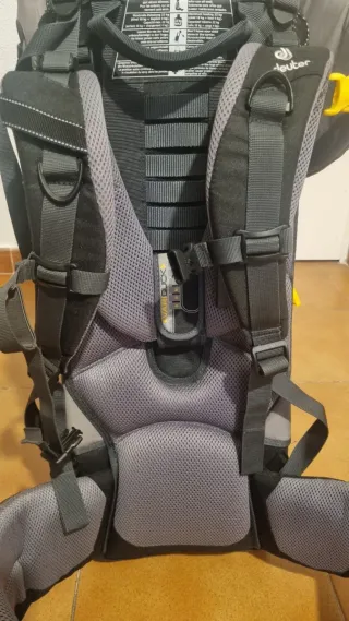 Mochila portabebés montaña