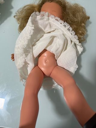Muñeca Nancy Vestido Blanco Encaje