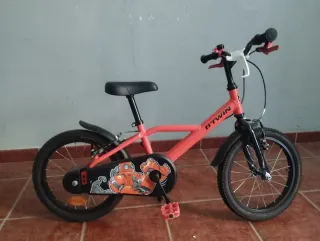 Bicicleta infantil Btwin naranja