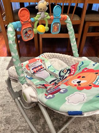 Hamaca Mecedora Musical Baby Spa