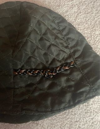 Gorro acolchado verde