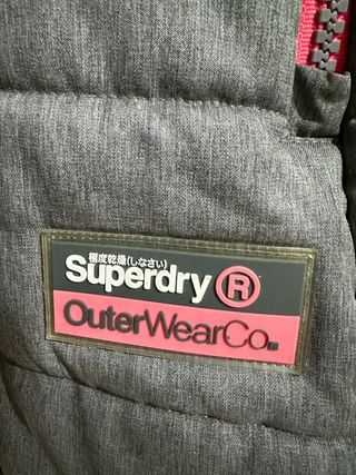 Chaqueta Superdry gris capucha mujer