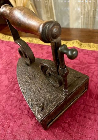 Ferro da stiro Piemontese '700