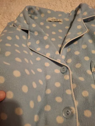 Pijama polar calentito lunares