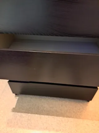 Cómoda Malm 4 cajones Negra Ikea