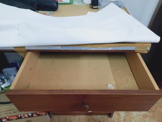 Estanterías, mesas, muebles...ESCUCHO OFERTAS