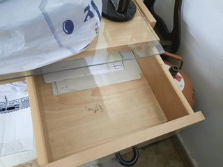 Estanterías, mesas, muebles...ESCUCHO OFERTAS