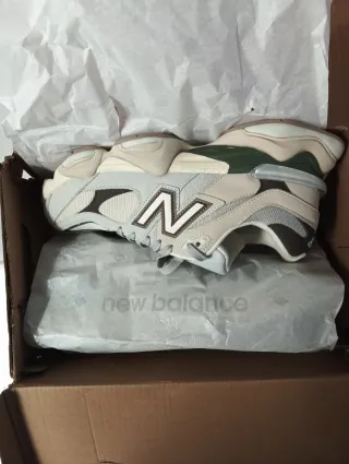 New Balance 9060 Grigio Bianco