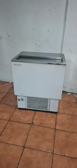 Botellero industrial blanco