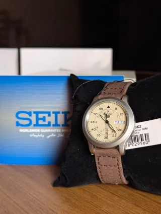 Reloj Seiko 5 Militar Beige SNK803