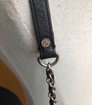 Bolso DKNY Piel Napa Acolchada Negro