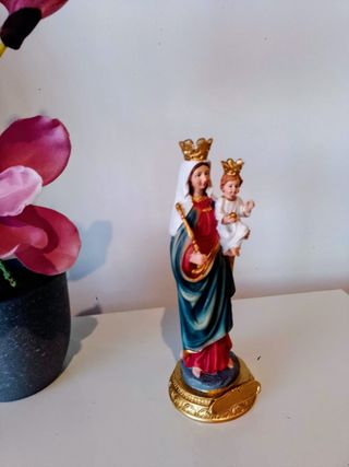 Figura María Auxiliadora 21cm Resina