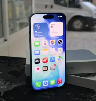 Apple iPhone 17 256GB Mist Blue