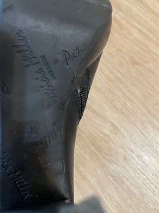 Botín Patricia Miller Piel Negra T39