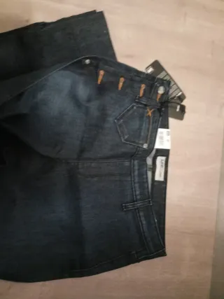 Pantalón Lee Talle 29