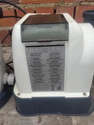 Filtro y Bomba Piscina Intex