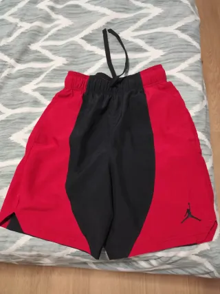 Pantalón corto Jordan Rojo y Negro