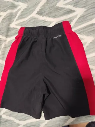 Pantalón corto Jordan Rojo y Negro