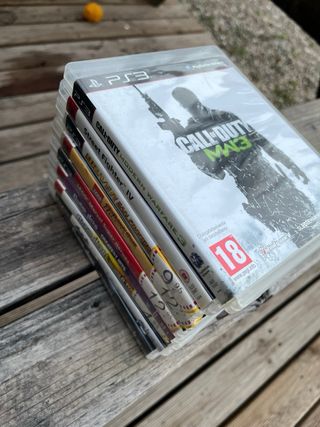 Console PlayStation 3 Rossa + 9 Giochi