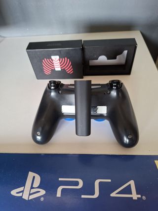 PS4 SLIM / PACCHETTO COMPLETO / SCATOLA / COMANDO / GIOCHI