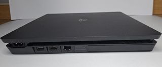 PS4 SLIM / PACCHETTO COMPLETO / SCATOLA / COMANDO / GIOCHI